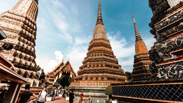 Asia anhela recuperar 500.000 millones de dólares por ingresos turísticos