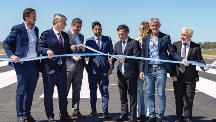 Se inauguraron las obras del aeropuerto de Santa Rosa