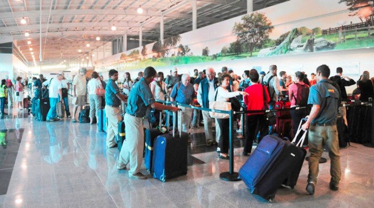 2.471.150 turistas extranjeros aterrizaron en Costa Rica