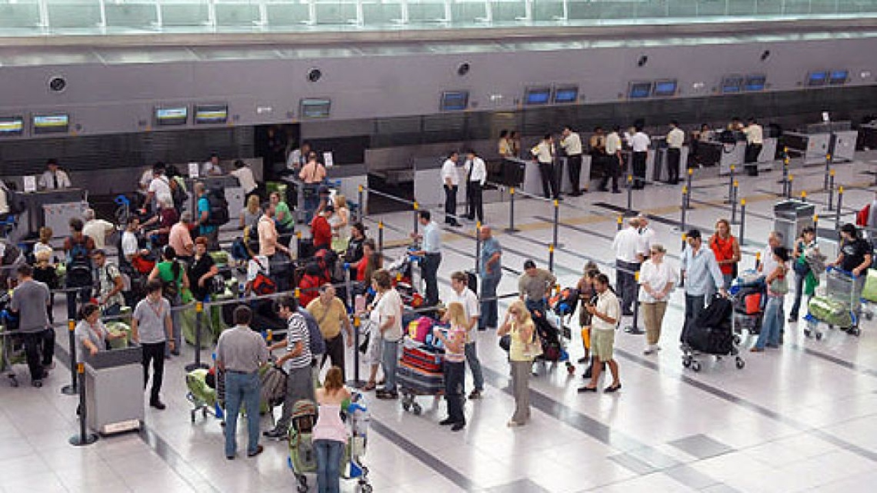 El turismo argentino registr&oacute; d&eacute;ficit pese al crecimiento de visitantes extranjeros