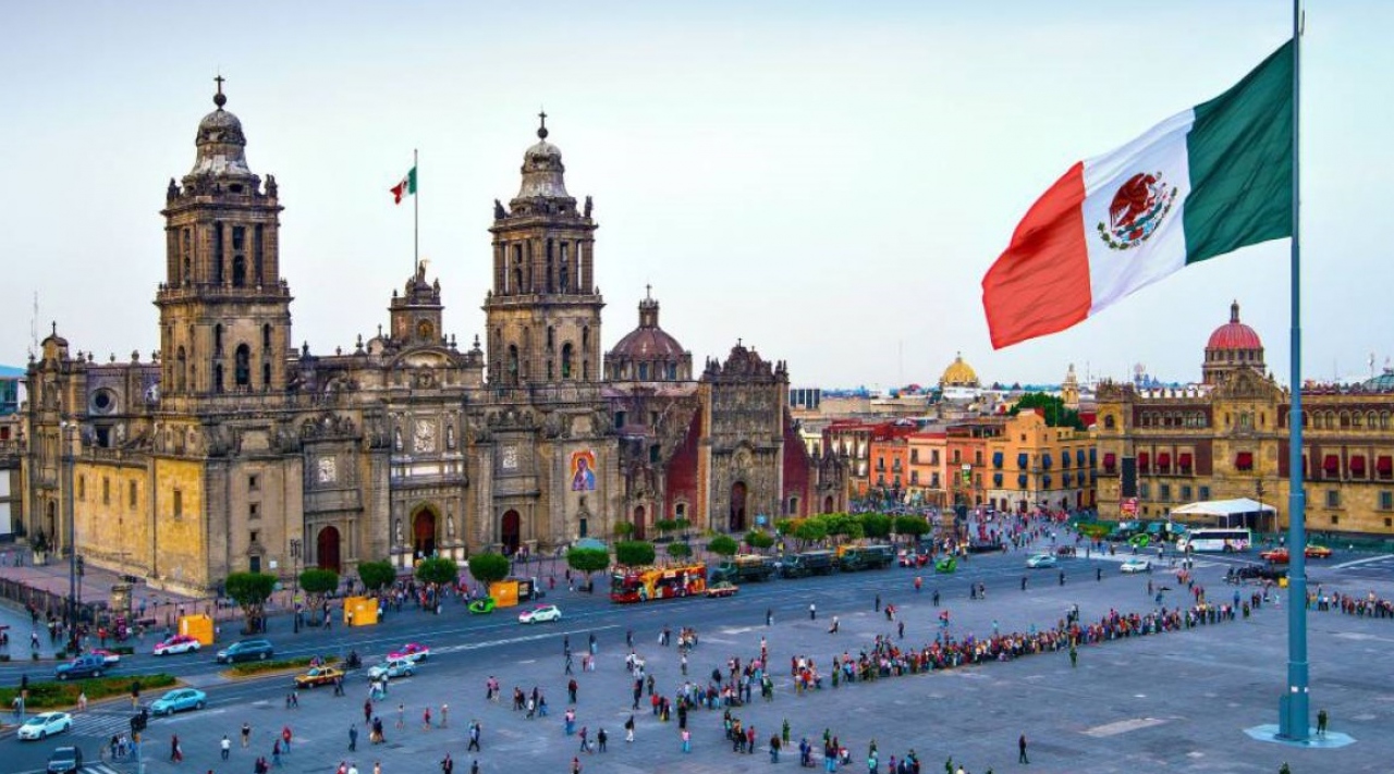 Las reservas tur&iacute;sticas mermar&iacute;an 24% en los destinos vacacionales mexicanos