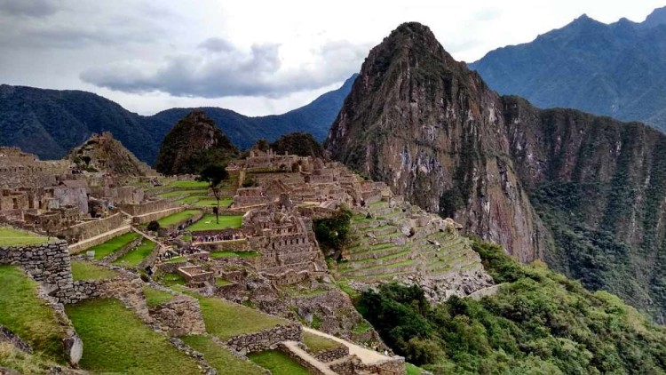 Perú recibirá turistas de Chile y Ecuador, pero cerrará las puertas a sudafricanos