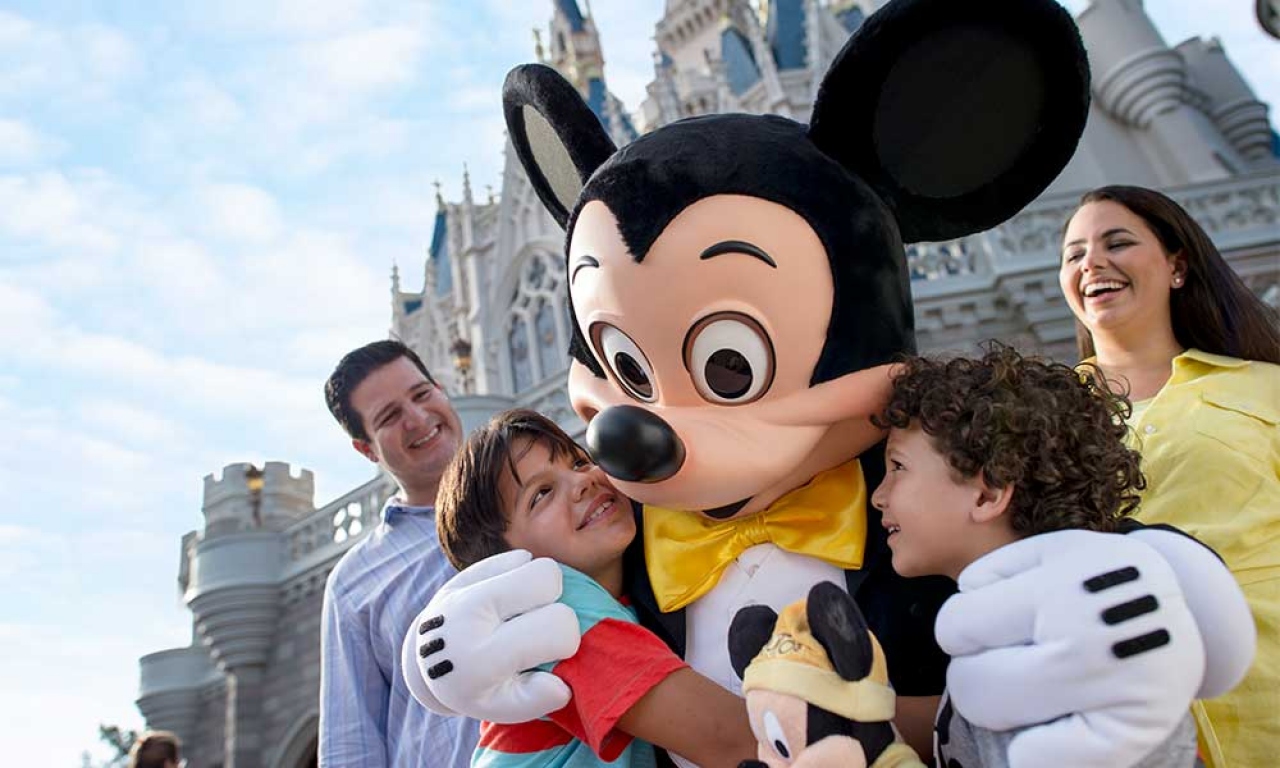Consejos para disfrutar Disney en familia sin estr&eacute;s y con la magia intacta