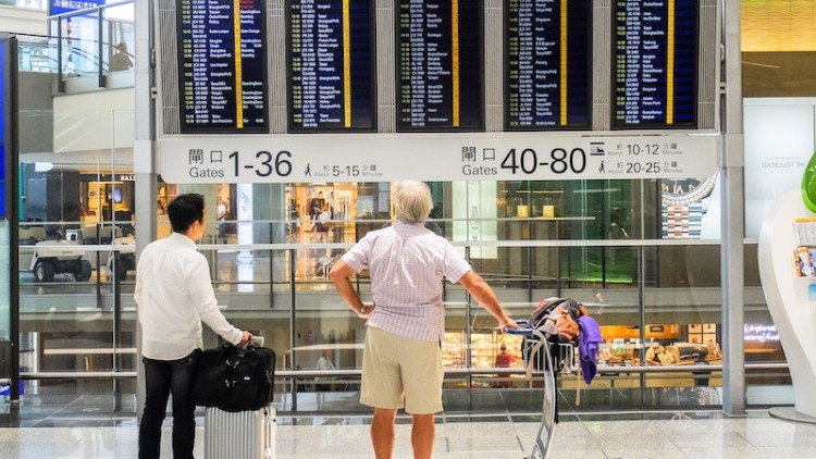 El gobierno de Hong Kong regalará 500.000 pasajes de avión