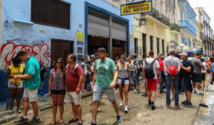 Cuba extenderá la vigencia de la visa turística
