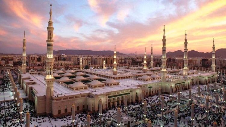 Arabia Saudita movilizó cien millones de turistas en un año