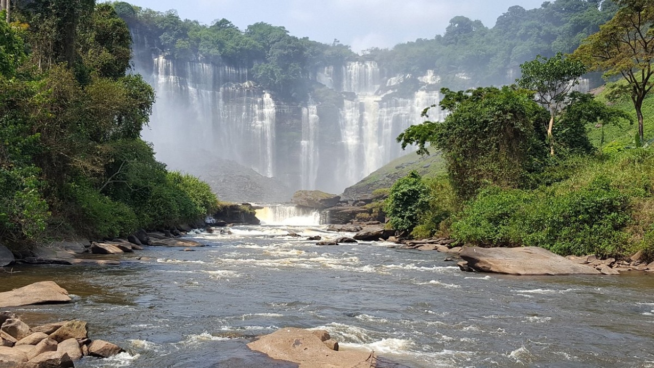 Angola, Mozambique y Egipto impulsan una agenda com&uacute;n para fortalecer el turismo africano