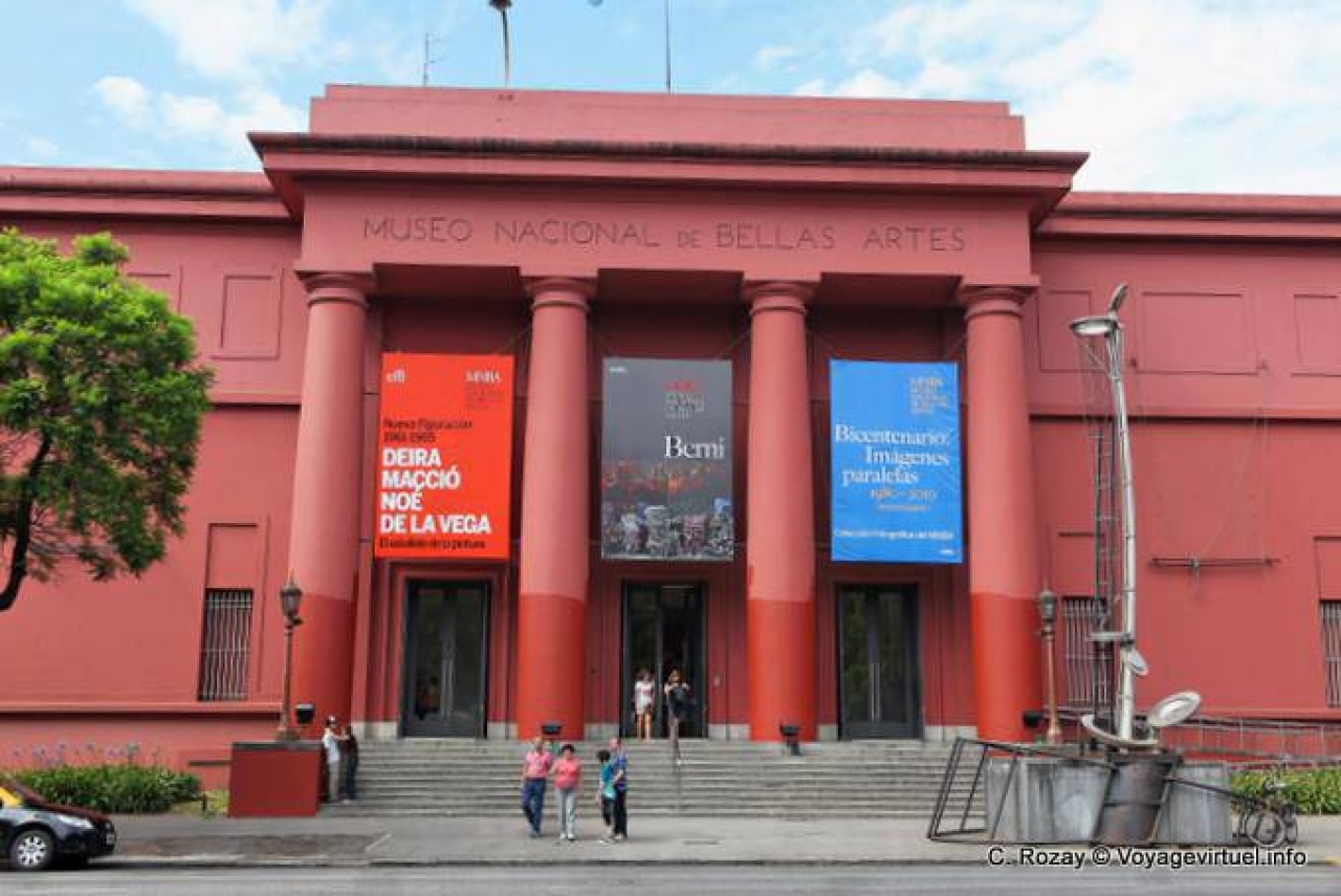Tres museos porte&ntilde;os tienen escaleras ideales para postales tur&iacute;sticas