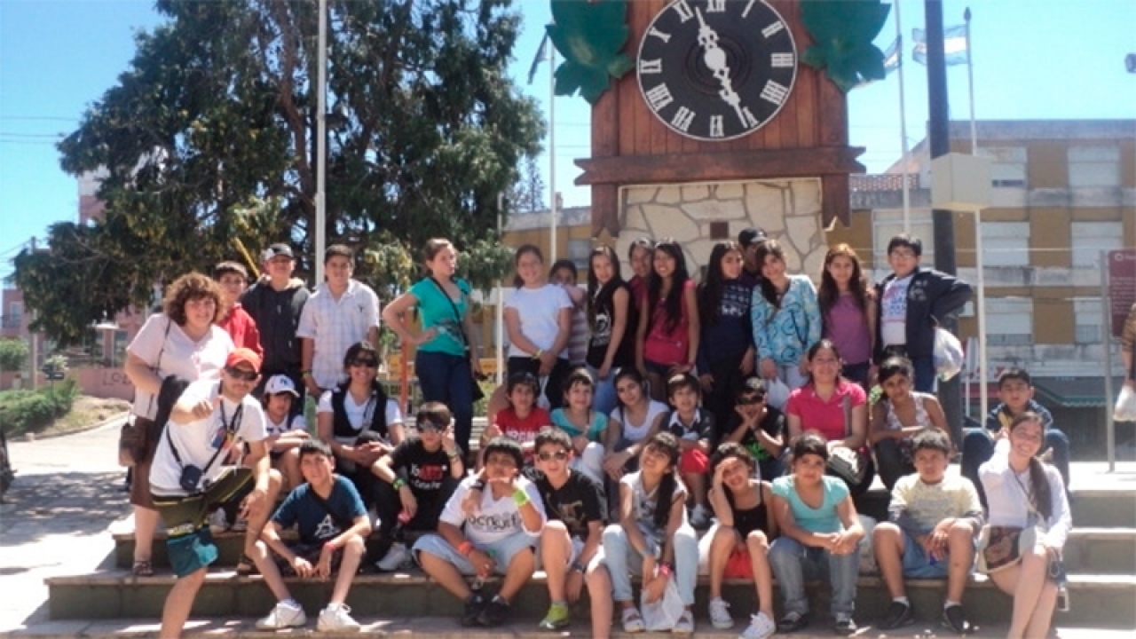 Carlos Paz recibe 100.000 estudiantes por a&ntilde;o