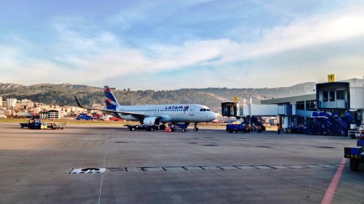 El aeropuerto peruano de Cusco cerró por tiempo indeterminado