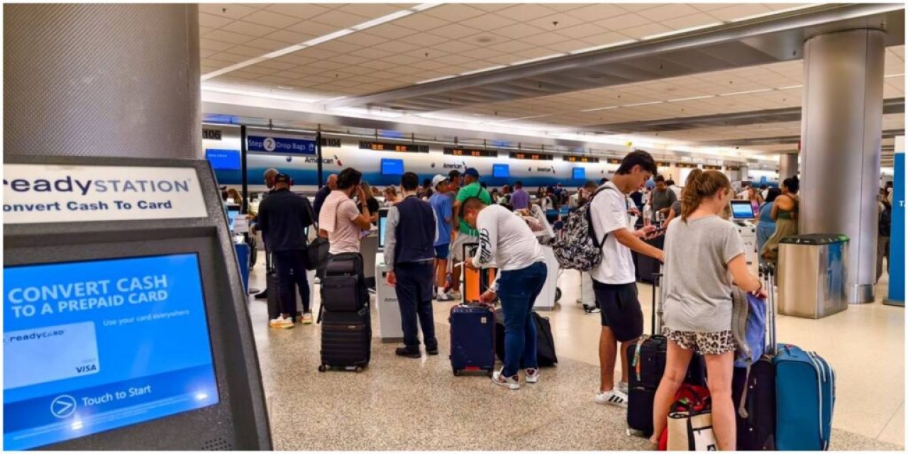 Estados Unidos sumará una tasa de 250 dólares a la visa de turistas