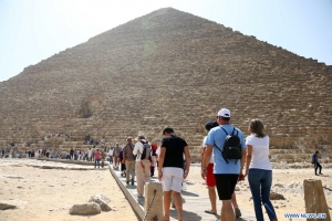 Los bombardeos entre Israel e Irán no mermaron las reservas turísticas a Egipto y Emiratos
