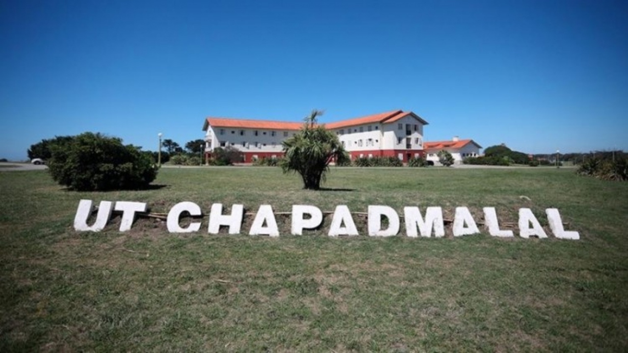 Los hoteles sociales de Chapadmalal se tranformarían en un polo urbano costero